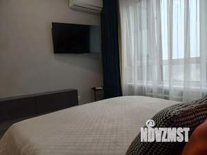 1-к квартира, посуточно, 34м2, 20/25 этаж