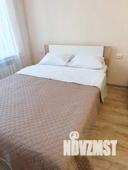 1-к квартира, посуточно, 35м2, 2/17 этаж