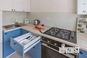 3-к квартира, посуточно, 45м2, 1/1 этаж