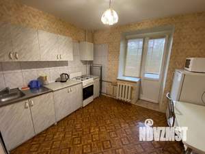 1-к квартира, посуточно, 35м2, 4/9 этаж