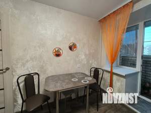 1-к квартира, посуточно, 38м2, 8/10 этаж