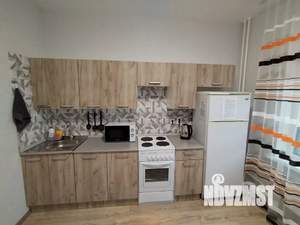 1-к квартира, посуточно, 38м2, 15/17 этаж