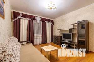 2-к квартира, посуточно, 65м2, 4/10 этаж