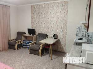 Студия квартира, посуточно, 30м2, 10/17 этаж