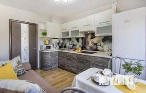 2-к квартира, посуточно, 80м2, 1/1 этаж