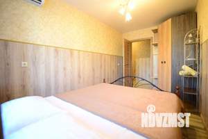 2-к квартира, посуточно, 47м2, 1/1 этаж