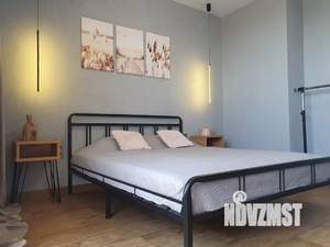 2-к квартира, посуточно, 43м2, 18/18 этаж