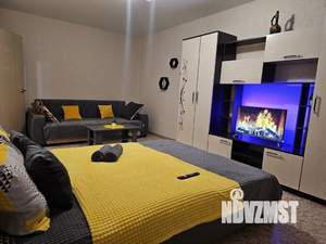 1-к квартира, посуточно, 40м2, 11/16 этаж