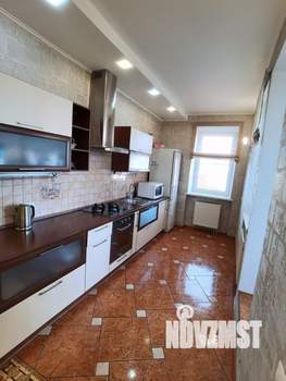 3-к квартира, на длительный срок, 135м2, 4/6 этаж