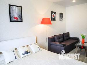 1-к квартира, посуточно, 40м2, 5/15 этаж