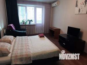 1-к квартира, посуточно, 40м2, 6/10 этаж