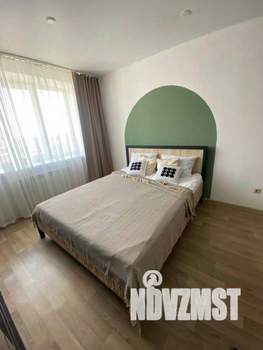 1-к квартира, посуточно, 40м2, 1/1 этаж