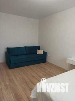 1-к квартира, посуточно, 38м2, 4/18 этаж