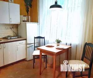 1-к квартира, посуточно, 50м2, 1/1 этаж