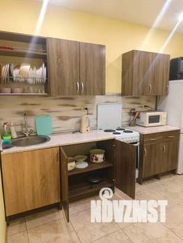 1-к квартира, посуточно, 48м2, 2/17 этаж