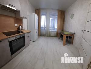 1-к квартира, посуточно, 34м2, 4/19 этаж