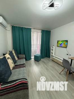 Студия квартира, посуточно, 21м2, 6/18 этаж