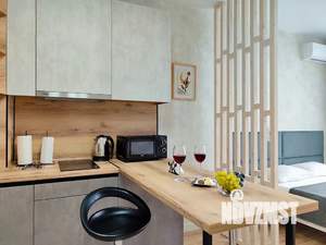 Студия квартира, посуточно, 32м2, 10/21 этаж