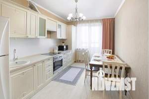 2-к квартира, посуточно, 70м2, 12/25 этаж