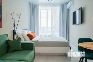 Студия квартира, посуточно, 28м2, 12/21 этаж