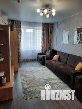 1-к квартира, посуточно, 41м2, 8/25 этаж