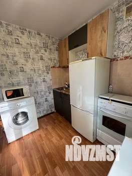 1-к квартира, посуточно, 33м2, 4/9 этаж