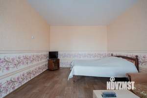 1-к квартира, посуточно, 40м2, 3/9 этаж