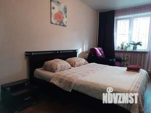 1-к квартира, посуточно, 40м2, 6/10 этаж