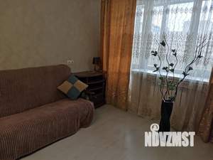 1-к квартира, посуточно, 38м2, 9/9 этаж