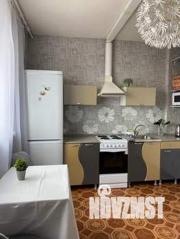 1-к квартира, посуточно, 40м2, 13/16 этаж