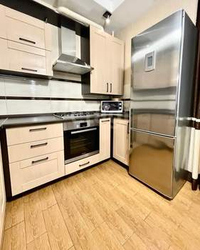 3-к квартира, на длительный срок, 86м2, 1/4 этаж