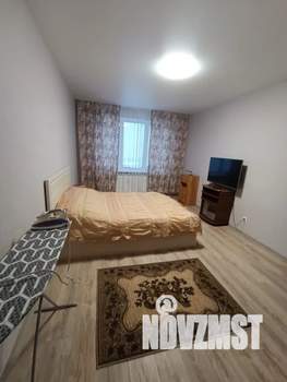 1-к квартира, посуточно, 42м2, 11/17 этаж