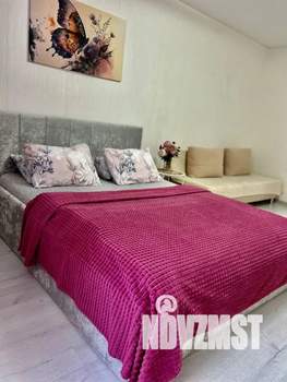 1-к квартира, посуточно, 40м2, 5/22 этаж