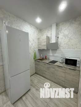 1-к квартира, посуточно, 32м2, 8/15 этаж