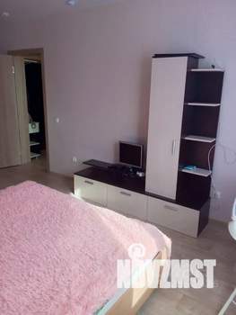 1-к квартира, посуточно, 40м2, 17/17 этаж