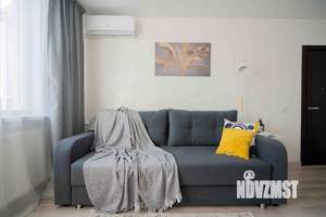 1-к квартира, посуточно, 37м2, 1/1 этаж