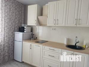 1-к квартира, посуточно, 37м2, 16/18 этаж