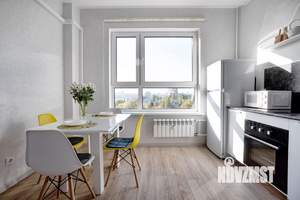 1-к квартира, посуточно, 37м2, 8/10 этаж