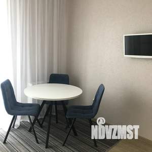 1-к квартира, посуточно, 37м2, 5/17 этаж