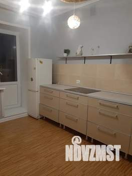 1-к квартира, посуточно, 42м2, 12/12 этаж