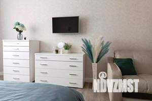 2-к квартира, посуточно, 67м2, 7/17 этаж