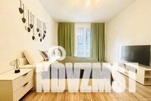 2-к квартира, посуточно, 65м2, 7/18 этаж