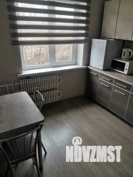 1-к квартира, посуточно, 38м2, 3/10 этаж