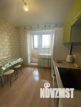 1-к квартира, посуточно, 44м2, 2/10 этаж