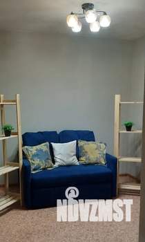 1-к квартира, посуточно, 40м2, 8/10 этаж