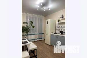 1-к квартира, посуточно, 42м2, 5/25 этаж