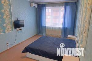 1-к квартира, посуточно, 45м2, 18/25 этаж