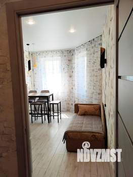 1-к квартира, посуточно, 43м2, 3/10 этаж
