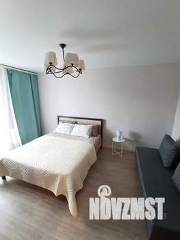 1-к квартира, посуточно, 35м2, 1/15 этаж