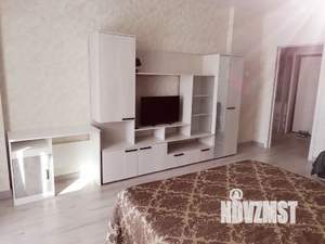 1-к квартира, посуточно, 50м2, 3/18 этаж